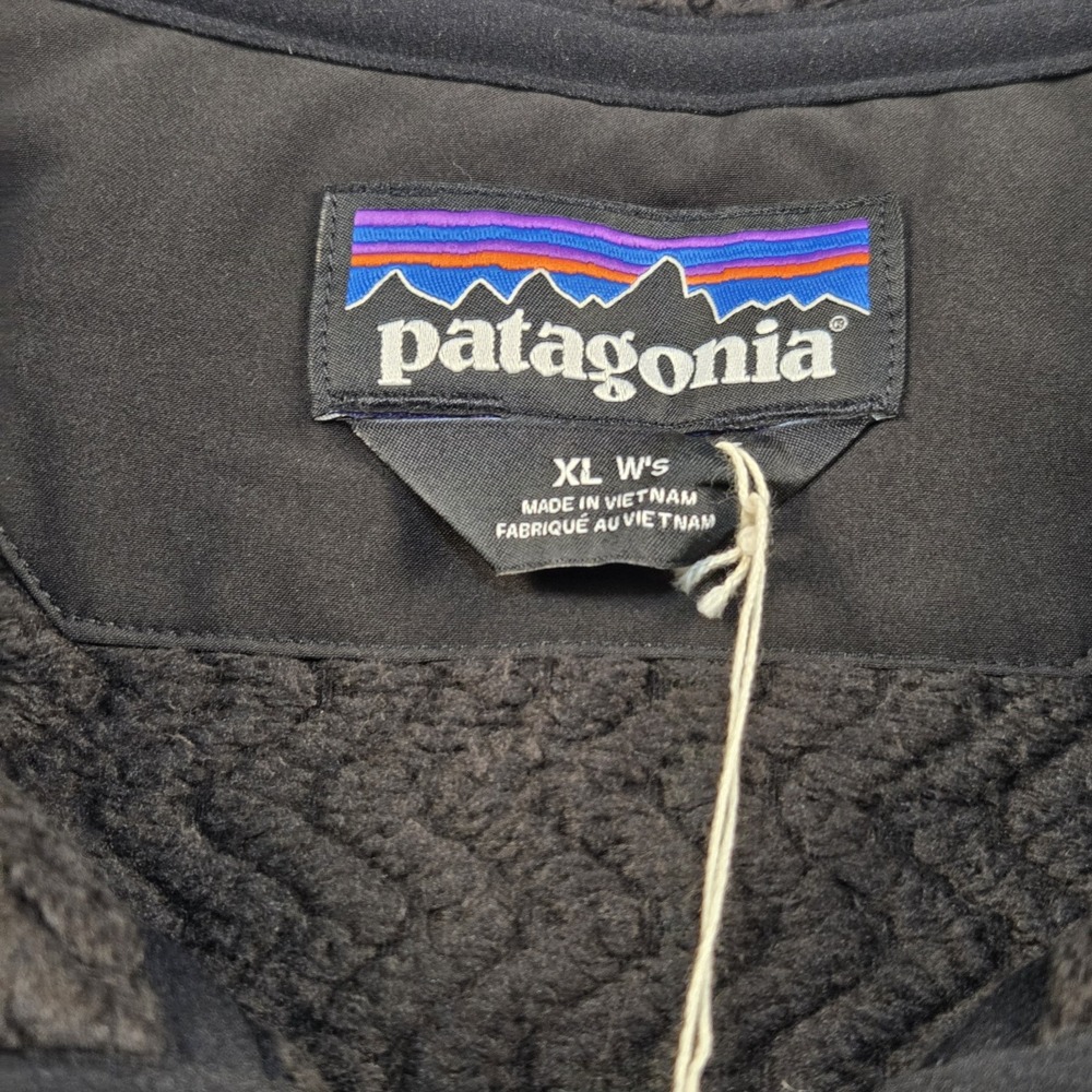 PATAGONIA R2 Cross Strata Jacket Women's XL Black Outdoors Gorpcore Brand New - Picture 3 of 10